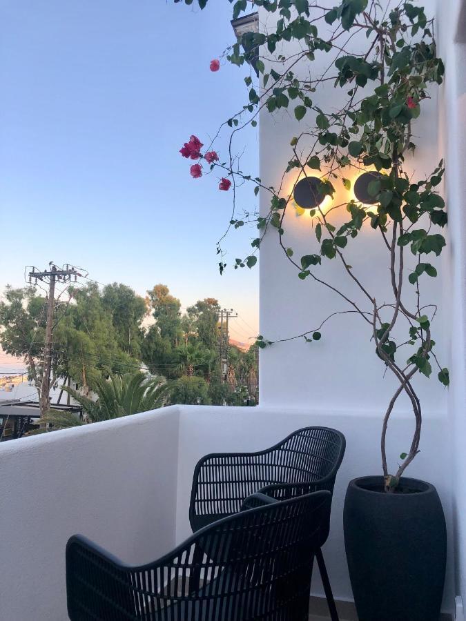 Candele Suites Fira  Eksteriør bilde